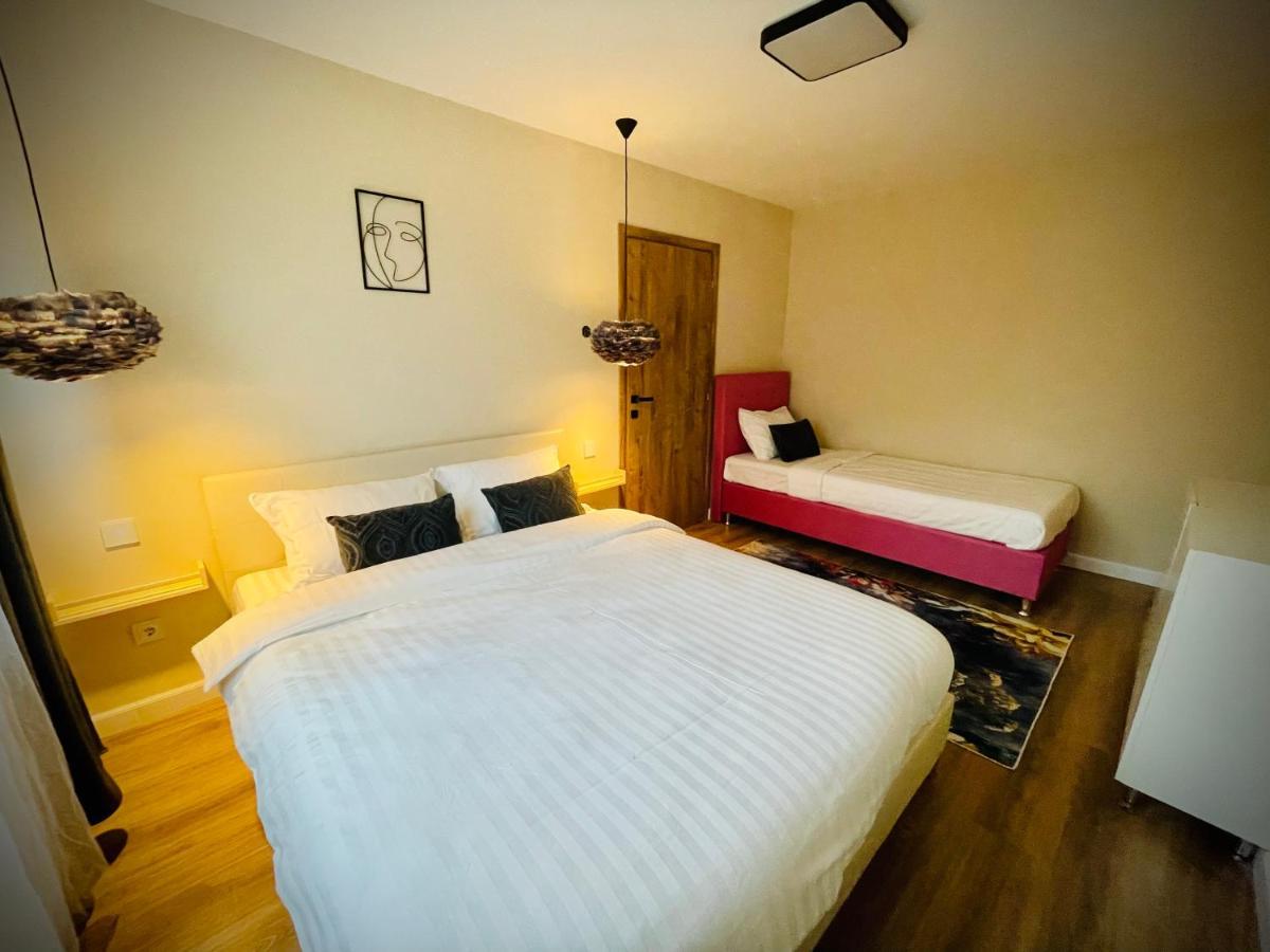 Best Place To Stay-Self Check In-24H Resita Extérieur photo