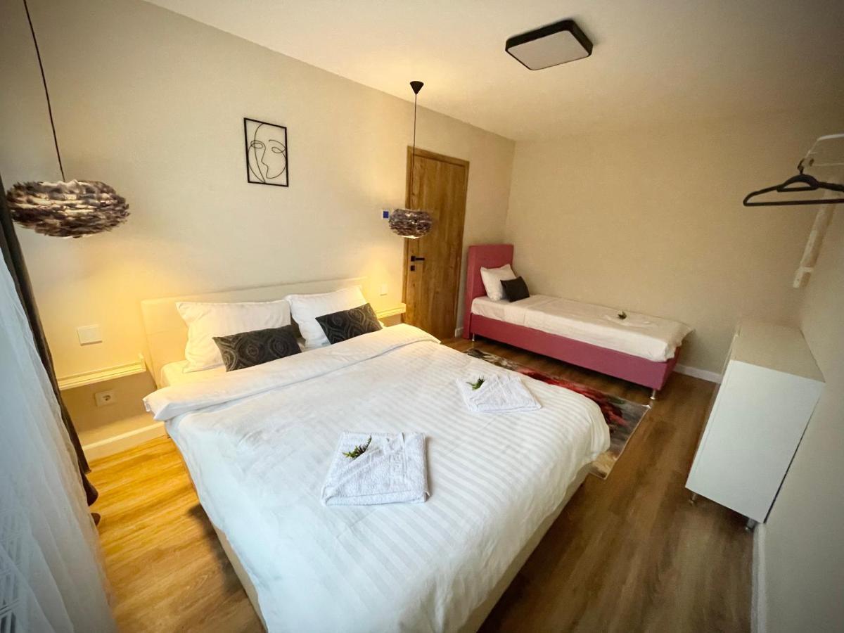 Best Place To Stay-Self Check In-24H Resita Extérieur photo